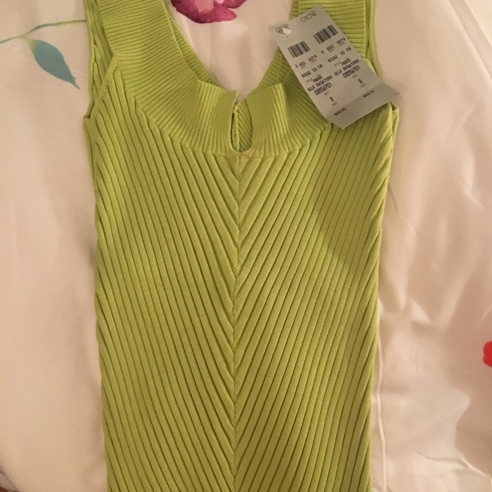 Silk sweater sleeveless